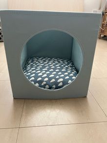 Cat bed