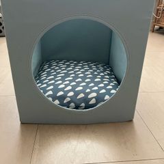 Cat bed