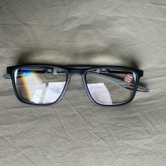 Reading glasses +4.0
