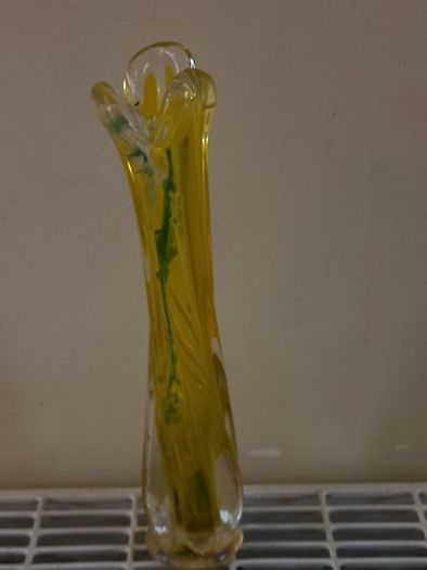 vintage murano glass vase