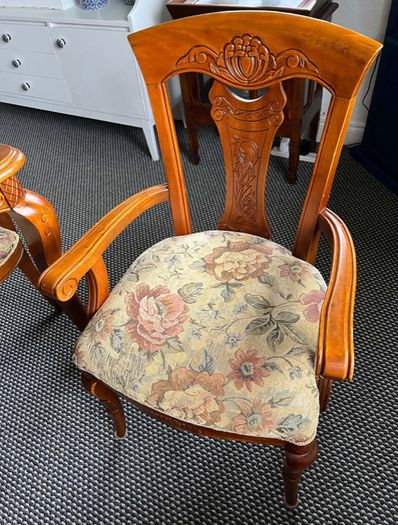 Dining Table and chairs