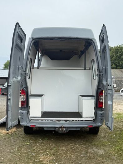 Horse van
