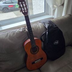Starter guiter