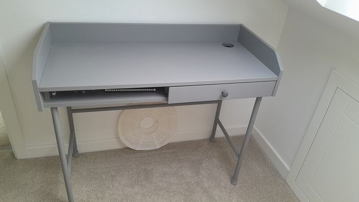 Hauga Desk /Ikea