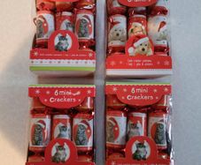 4 Boxes Of Mini Christmas Crackers (new).