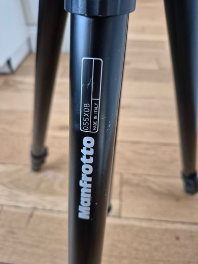 Manfrotto 055XDB Professional Tripod with Pan/Tilt Head