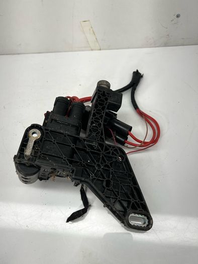 Bmw 3 Series F30 External Ignition Distributor 2012 922501504 748262 A1l3b213s