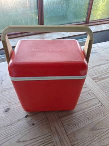 vintage cooler box