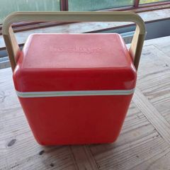 vintage cooler box