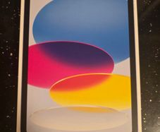 iPad 11th Gen A16 128gb Blue (Free Post)
