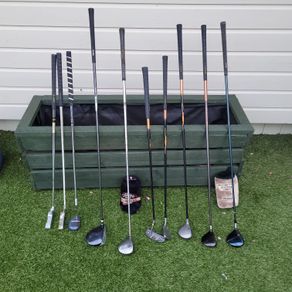 golf clubs 3 drivers,  1x3 metal Wood ,1x5 metal wood   selection  of 4 putters