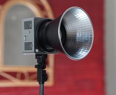 Neewer HB80C - Compact RGB Video light
