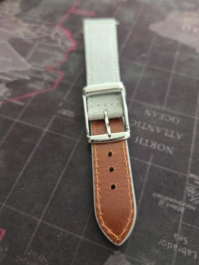Merkur (Thin UFO) Manual Mechanical Mens Watch