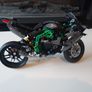 Lego Technic 42170 Kawasaki Ninja H2R Image 2