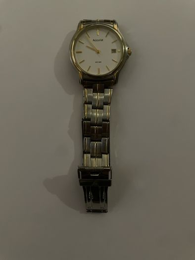 Accurist mb162 men's wristwatch