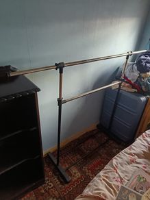 clothes rail