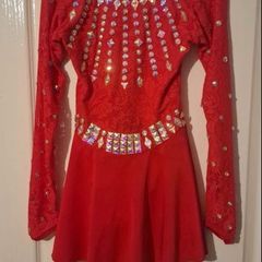 irish dancing in between dress