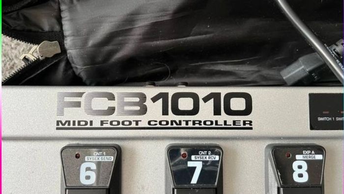 Behringer FCB1010