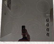 Neff N30 60cm Ceramic Hob  TL16EK0N1  2 Yrs Old