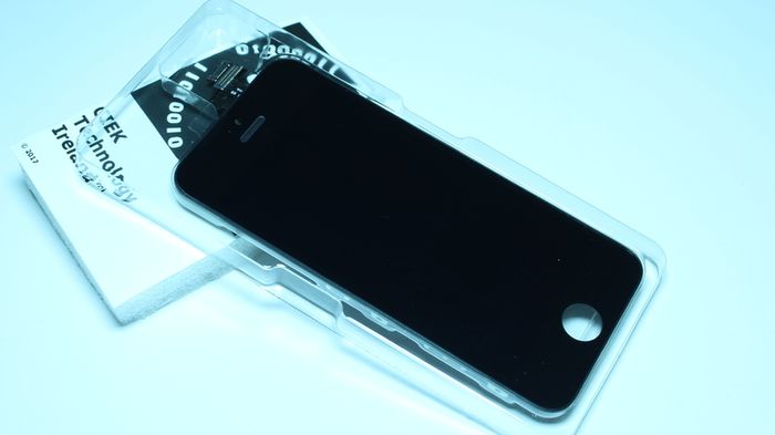 Apple iPhone 5 LCD Replacement Touch Screen Digitizer Assembly (Black)