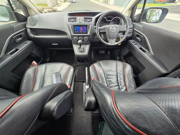 2015 Mazda Premacy