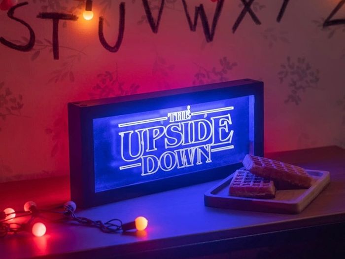 Official Stranger Things Lamp - 4 Lighting Modes - Multi Coloured Lights - Stranger Things Merchandise - Neon Light - Led Lamp - Light Box - USB Lamp - Night Light for Kids (FREE POSTAGE)