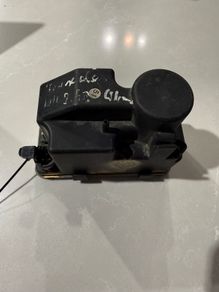 Mercedes w124 central locking air pump/vacuum