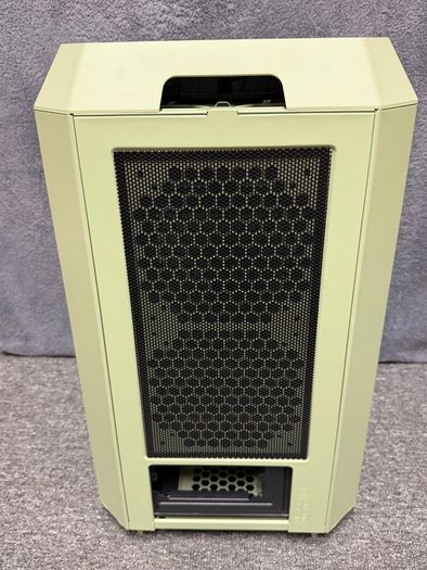 Thermaltake The Tower 250 | Mini Chassis | Matcha Green