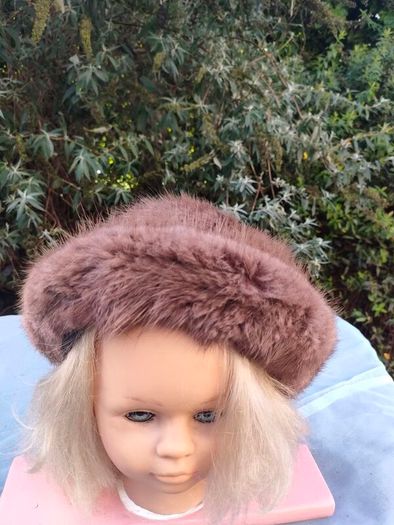 Vintage Kate's Canadian Boutique Fur Hat