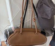 leather shoulder bag