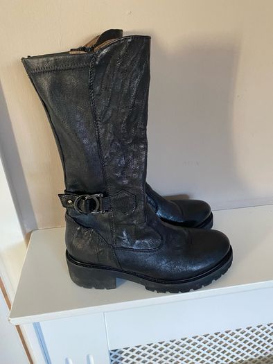 NeroGiardini Womens black leather biker boots