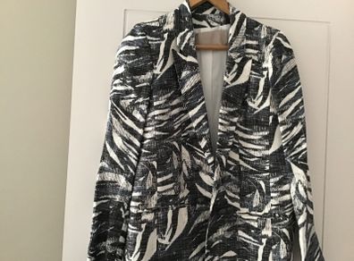 Reduced to 35 euros Ladies  Beautiful Jacket By Georgesrech Size 38