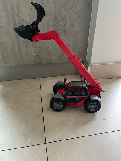 BRUDER low loader truck trailer AND telehandler