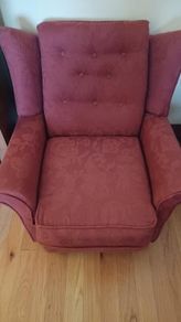 1 x 4 seater & 2 x chairs