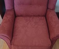 1 x 4 seater & 2 x chairs