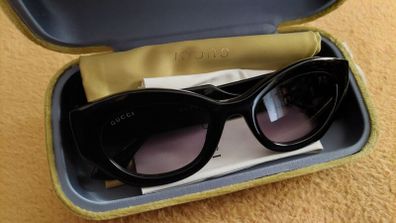 Authentic Gucci GG1553S-001 Sunglasses