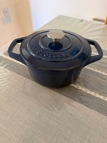 ProCook Cast Iron Casserole / Dutch Oven