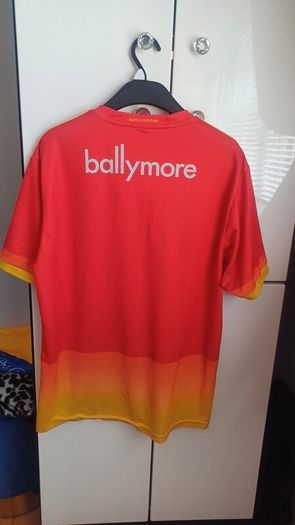 Roscommon jersey men's size large