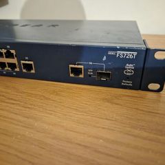 Netgear FS726T - 24 port smart switch