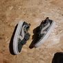 boys runners next size 9uk Image 2
