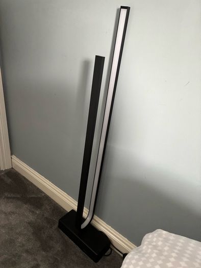 Floor lamp