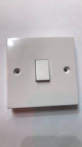 1 Gang Intermediate Light Switch White