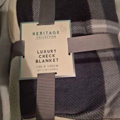 Blanket / Throw