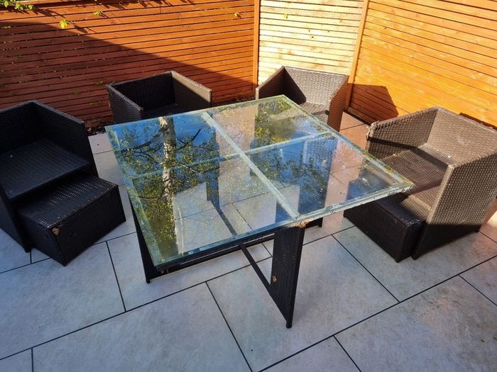 8 Seater Rattan Cube Table And Chairs