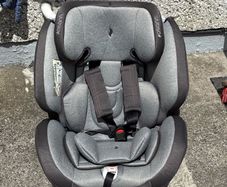 Swivel car seat.