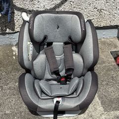 Swivel car seat.