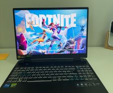 Acer Predator Helios Neo 16 Gaming Laptop (RTX 4070 / i7-13700HX / 16GB RAM / 1TB SSD)