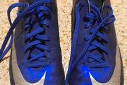 CR7 Astro boots, size 5