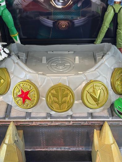 Power rangers lightning collection master morpher