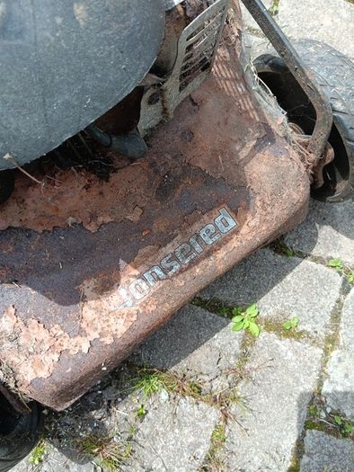 lawnmower engine